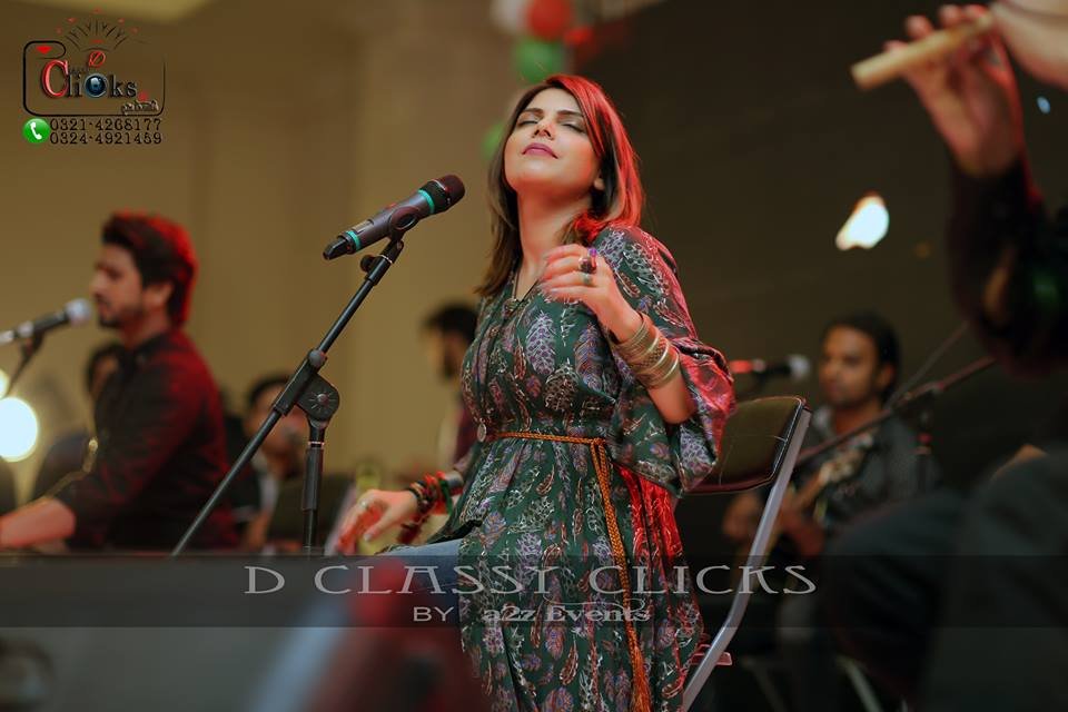 Hadiqa Kiani- celebirity shoot-photoshoot-Candid Shot-corporate event