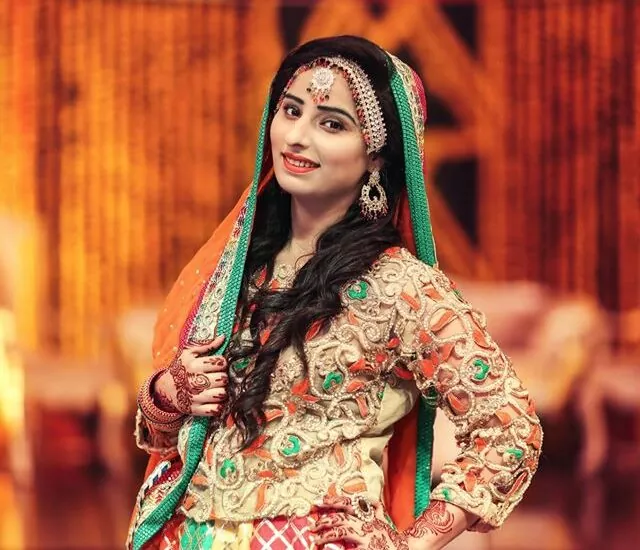 signature shoot, mehndi shoot, wedding shoot, indoor shoot