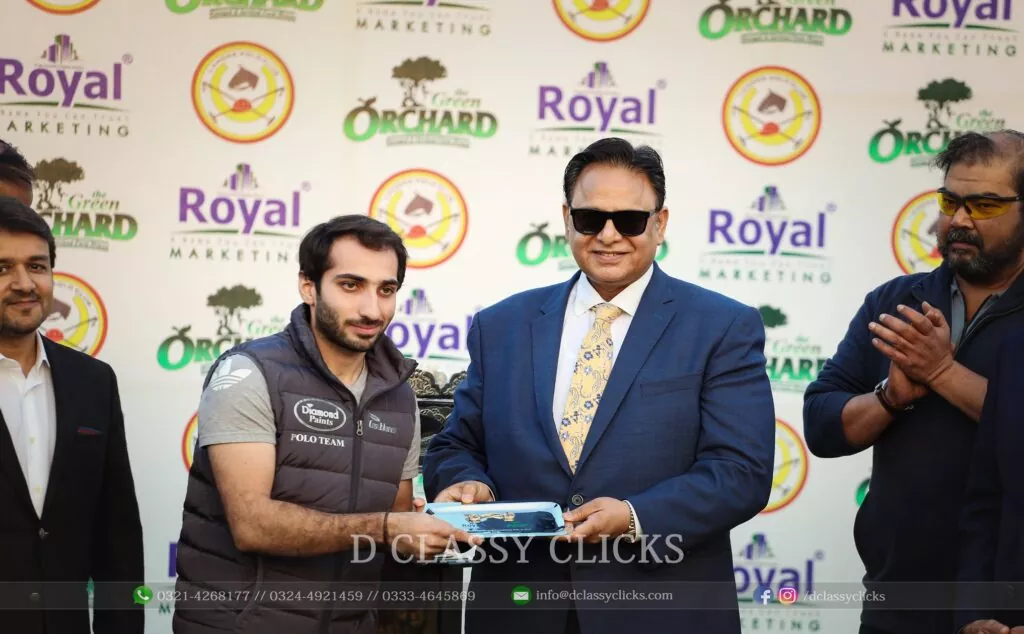 45491657_2062662457397835_6335243518000234496_n