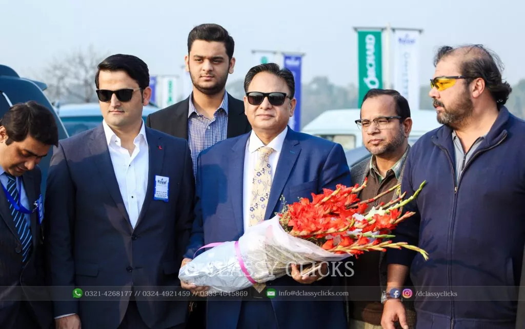 45668795_2062662687397812_618408963444047872_n