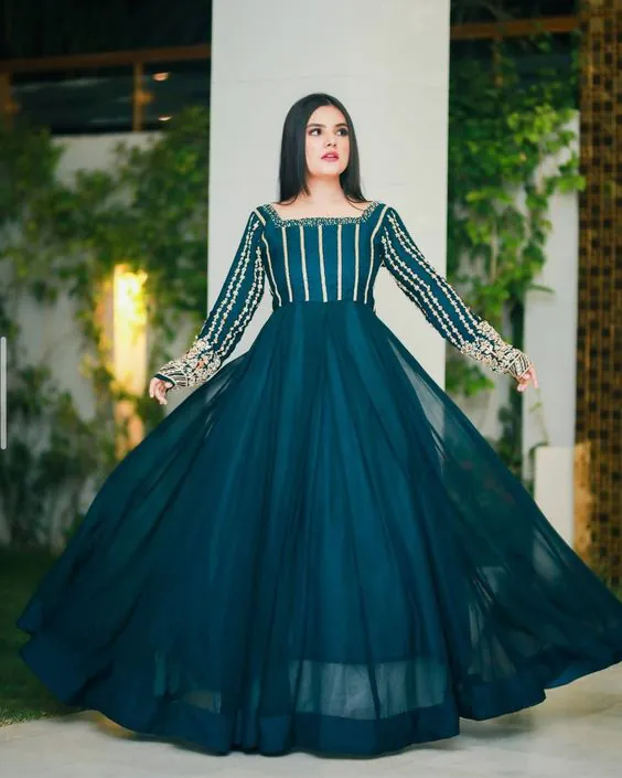 outdoor shoot, photography albums, fashion shoot