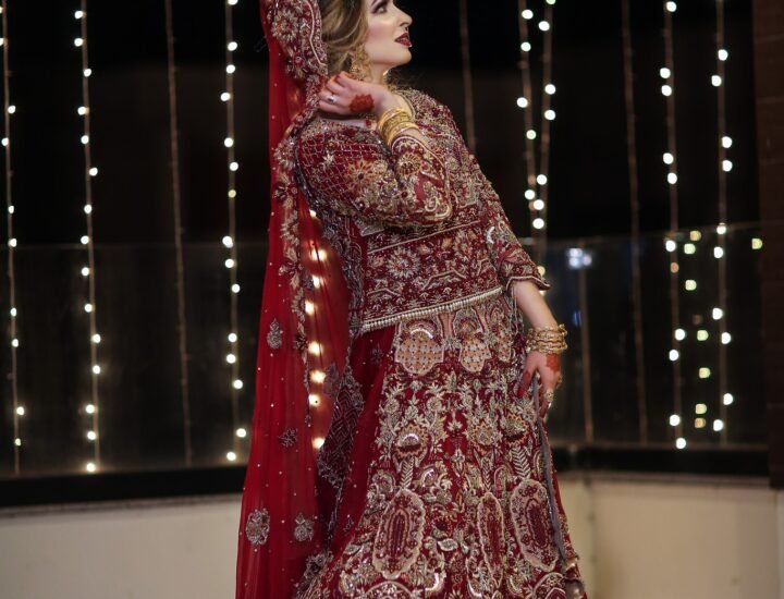 outdoor shoot, baraat photograph, bridal portrait, signature shoot