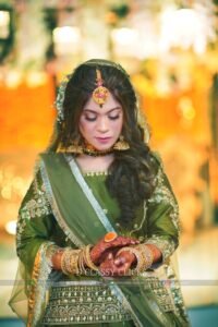 signature shoot, bridal portrait, mehndi photo, wedding shoot