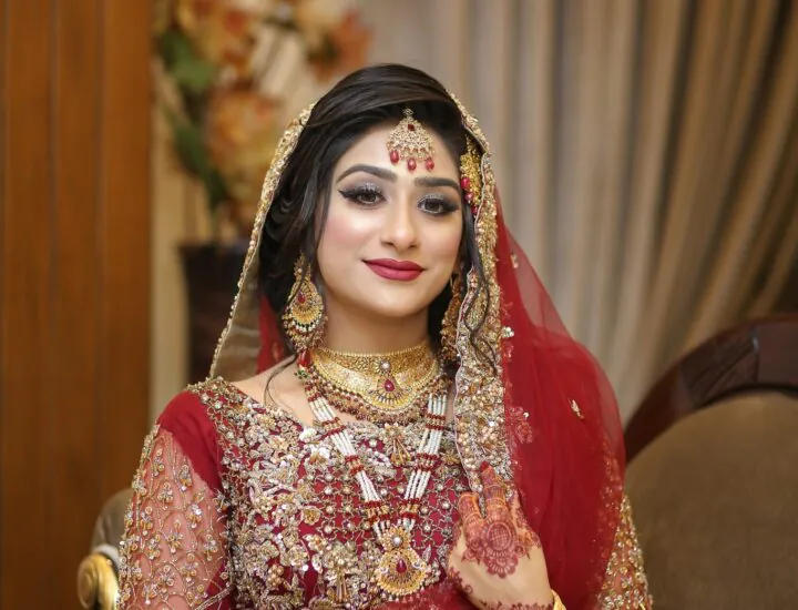 happy bride, photography studio, wedding photographers, d classy clicks