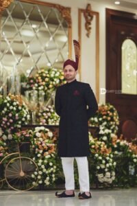 groom shoot, indoor shoot, signature shoot, baraat shoot