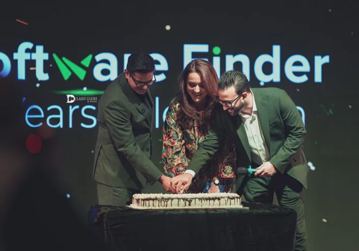 candid photo, cake cutting ceremony, photography company, professional studio