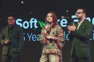 candid photo, corporate photography, anniversary celebration, d classy clicks